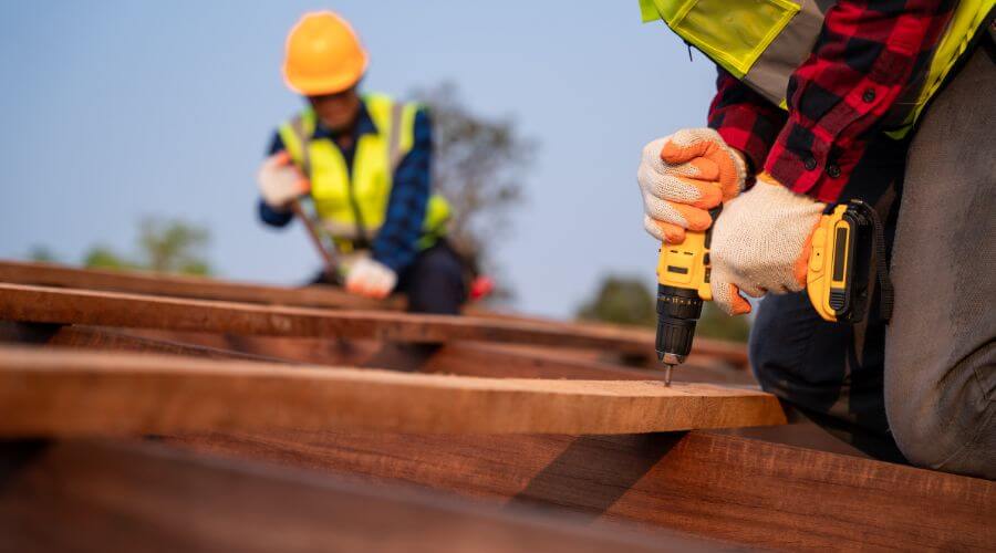 Professional Flat Roofing Installation in Taswell, IN